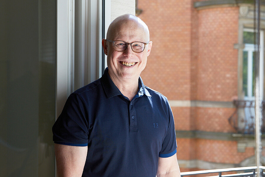 Dr. Martin Teichert